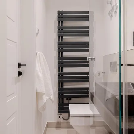 Living Lorens No 12 Apartment